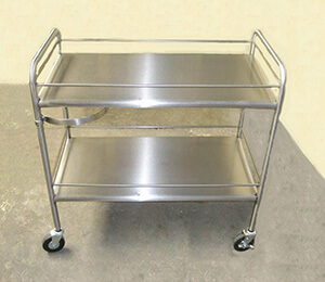 Carrito con entrepaño